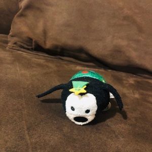 Christmas Goofy mini tsum tsum plush